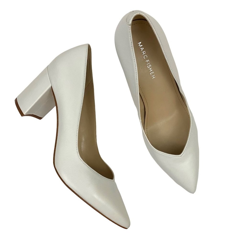 Marc Fisher Caitlin White Leather Pointy Toe Pumps Size 7.5M